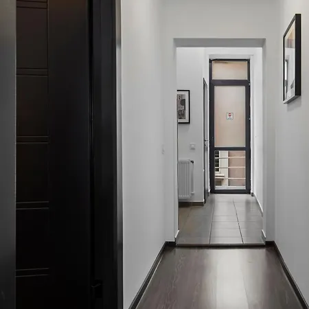 Roval Boutique - Historical Center 3*