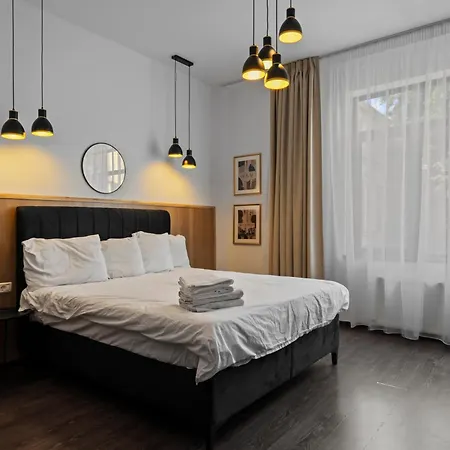 Roval Boutique - Historical Center 3*